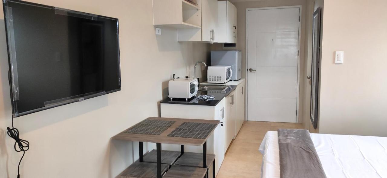 Sunvida Tower Stays Across Sm City Cebu Luaran gambar
